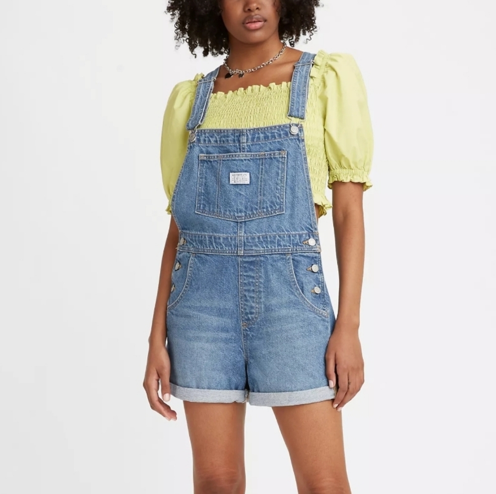 Vintage Levi's Women's Shortalls size Large